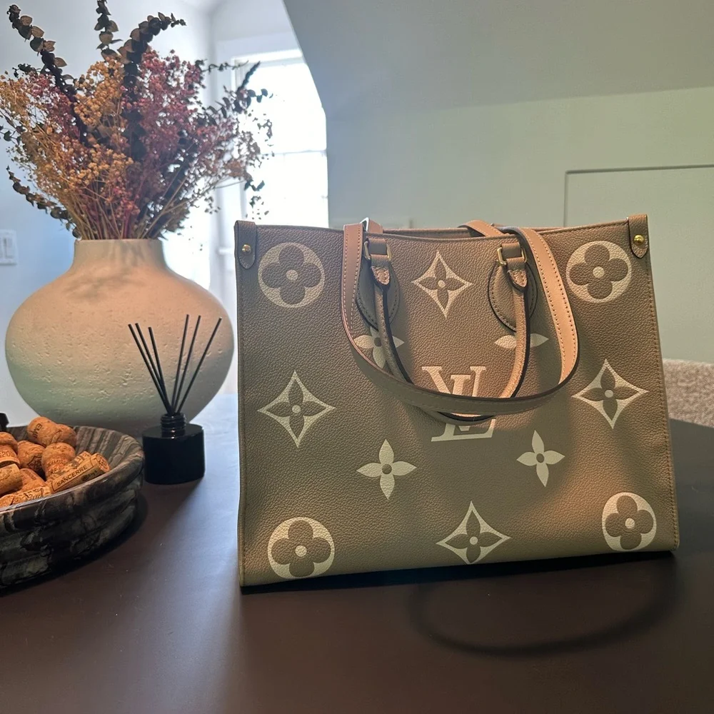 Louis Vuitton Beige Monogram Reverse OnTheGo Tote